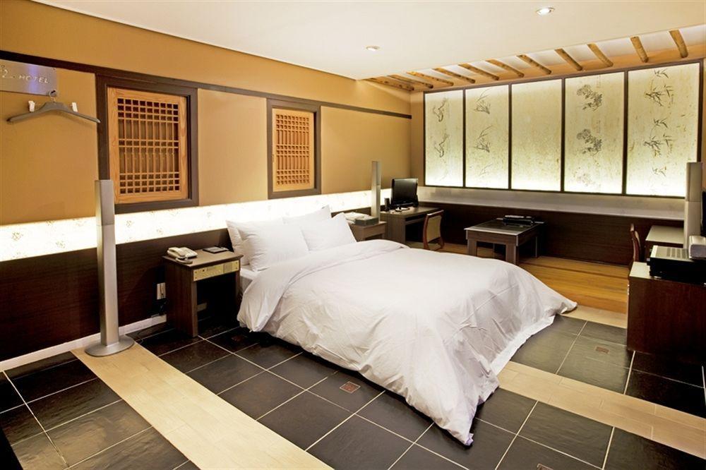 Film 37.2 Hotel Seoul Exterior photo