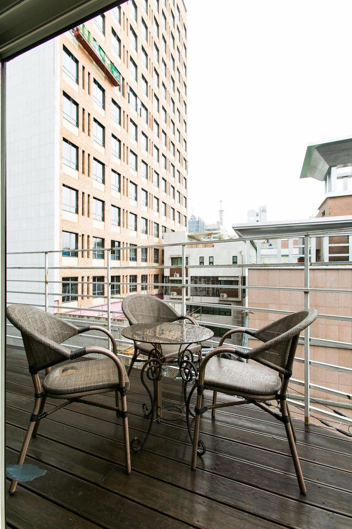 Film 37.2 Hotel Seoul Exterior photo